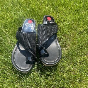 Donald Pliner Luxury Women's Gyer Raffia Wedge Sandal Black Toe Loop NWOB 6.5